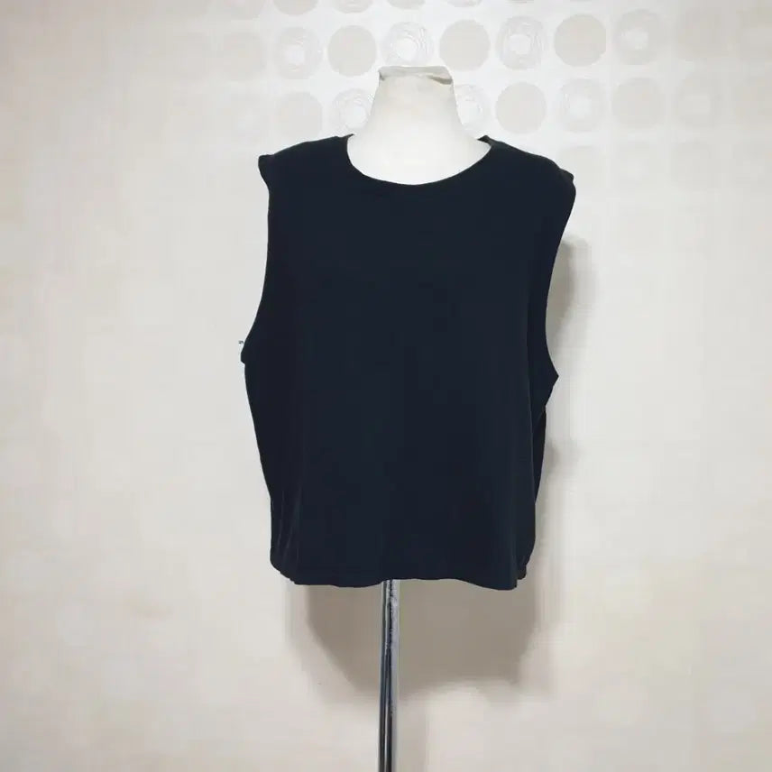 [BUNJANG] Black Sleeveless T-Shirt / 민소매66/블랙티셔츠66/티셔츠66/나시티66