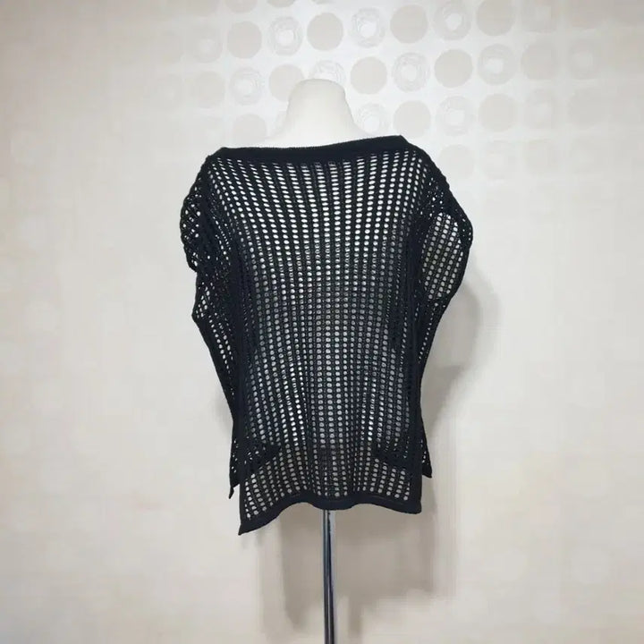 [BUNJANG] Sleeveless Knit Mesh T-Shirt Black / Free/망사/시슬루/티셔츠/걸치는니트/나시티/블랙나시티