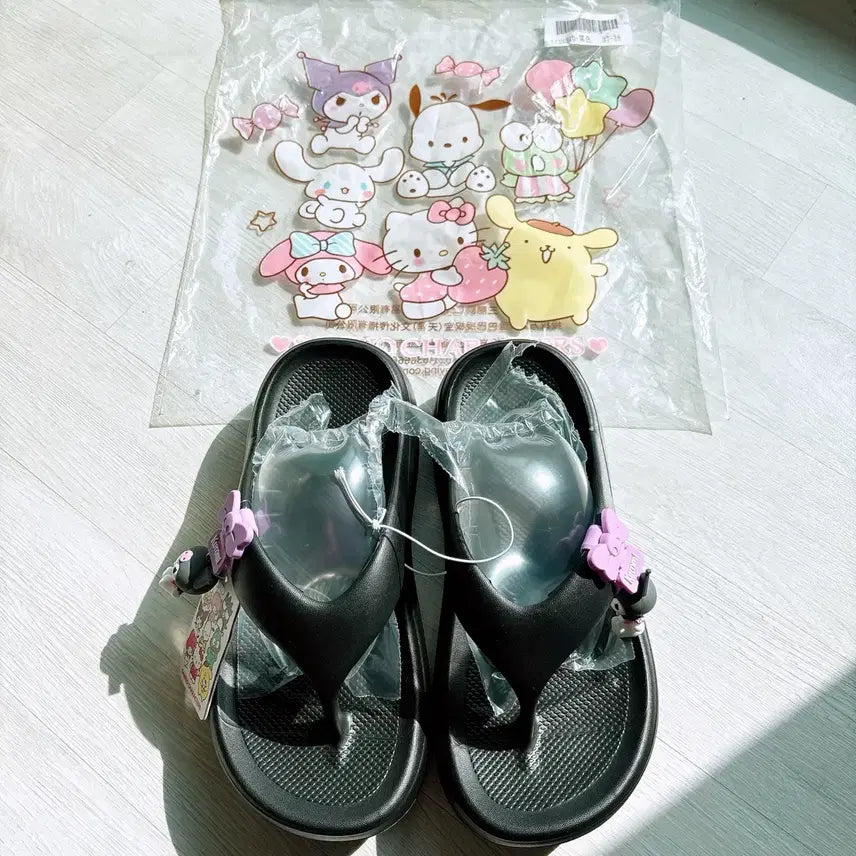[SOLD OUT] (새상품) 산리오 키티 쿠로미 마이멜로디 쪼리 슬리퍼