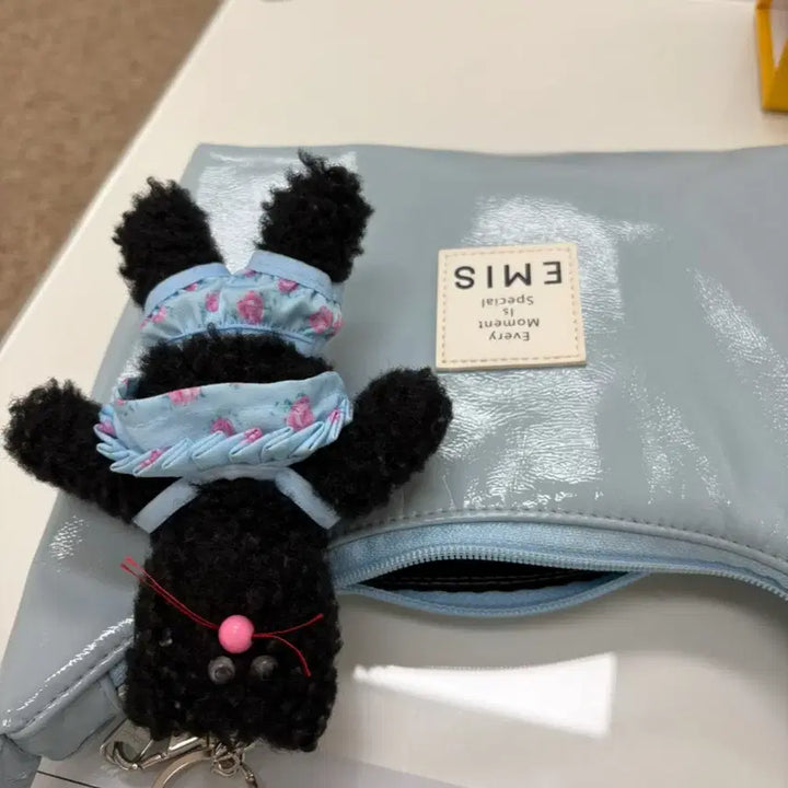 [BUNJANG] EMIS New Enamel Leather Hobo Shoulder Tote Bag / EMIS 이미스 호보백 뉴에나멜 레더 숄더백 토트백