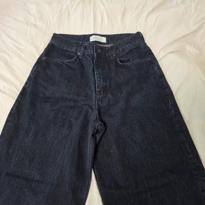 [SOLD OUT] 다이브인 루즈 와이드 데님