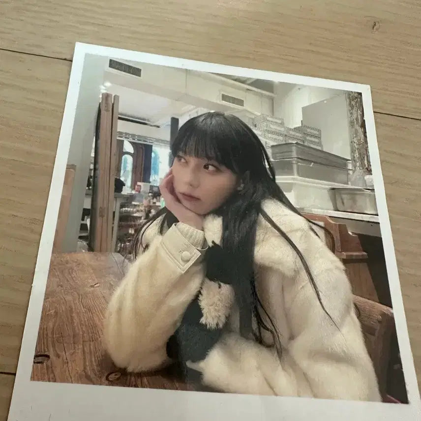 [BUNJANG] aespa Winter Polaroid Photo / 에스파 윈터 폴라로이드 사진