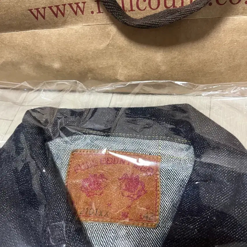 [SOLD OUT] 풀카운트 2101xx 42사이즈