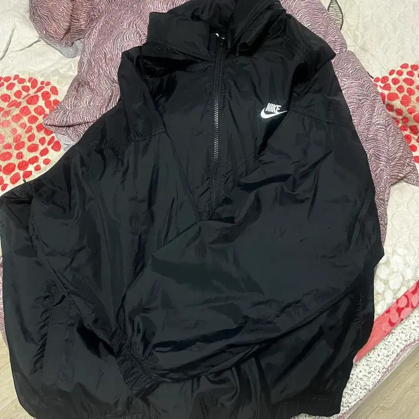 [BUNJANG] Nike Black Windbreaker Jacket 110 / 나이키 블랙 바람막이 자켓 110