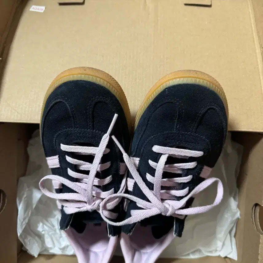 [BUNJANG] Adidas Spezial Black Pink Shoes / 아디다스 스페지알 블랙 핑크 235