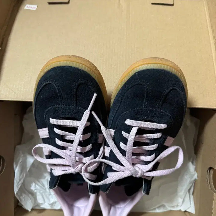 [BUNJANG] Adidas Spezial Black Pink Shoes / 아디다스 스페지알 블랙 핑크 235