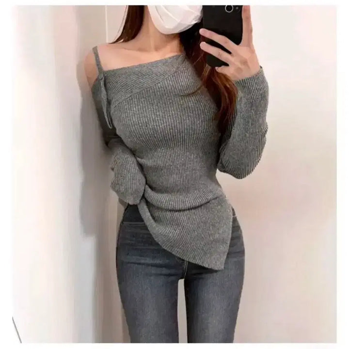 [BUNJANG] Unpal Off-Shoulder Ribbed Long Sleeve Knit Sweater / 언팔 어깨끈 오프숄더 골지 긴팔 니트 그레이