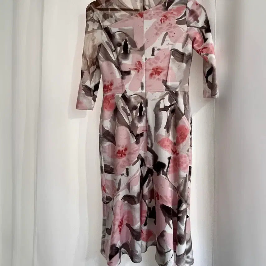 [BUNJANG] Teri Jon Floral Mesh Midi Dress / 플라워 패턴 미디 원피스