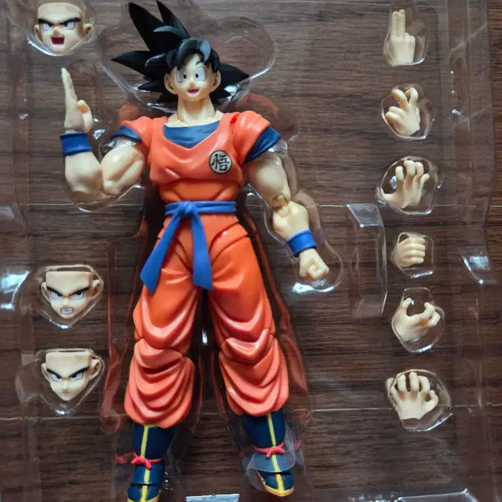 [BUNJANG] Bandai SH Figuarts Son Goku Figure / 반다이 shf 손오공