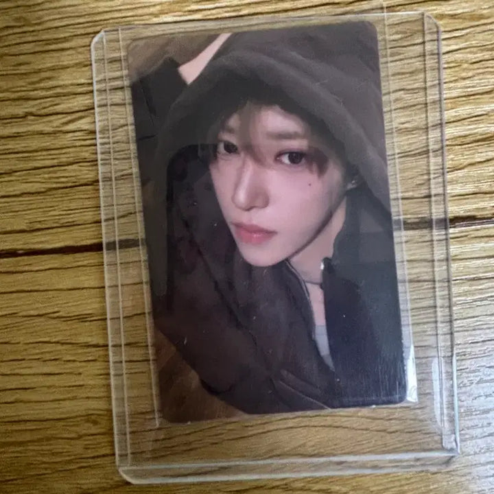 [SOLD OUT] 아르노 후드집업 포카