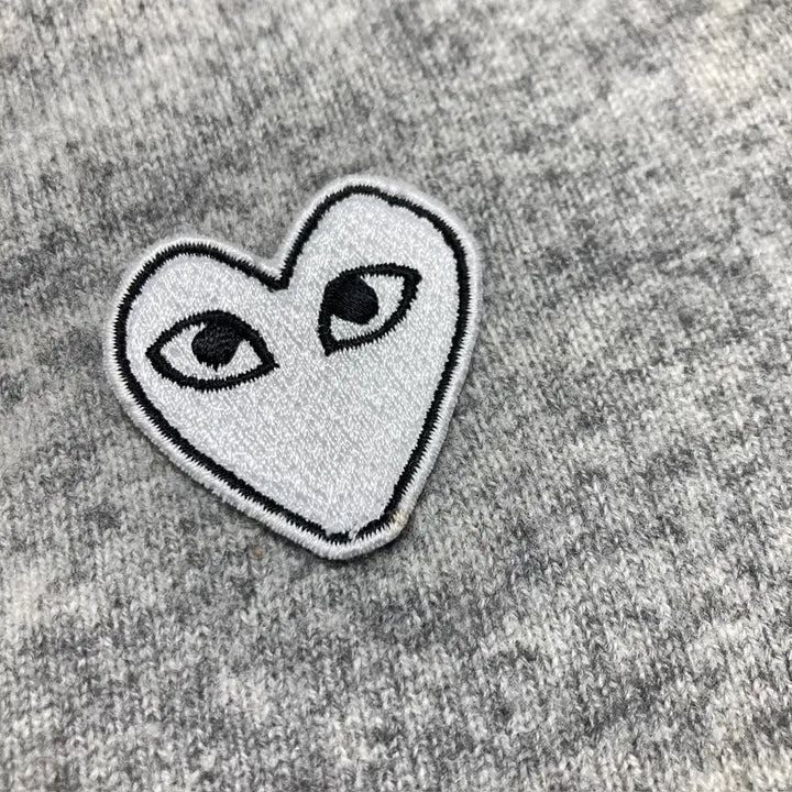 [BUNJANG] Comme des Garcons White Patch V-neck Cardigan / [M]꼼데가르송 브이넥 가디건 화이트패치 0441