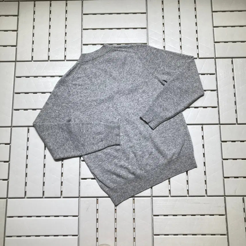 [BUNJANG] Comme des Garcons White Patch V-neck Cardigan / [M]꼼데가르송 브이넥 가디건 화이트패치 0441
