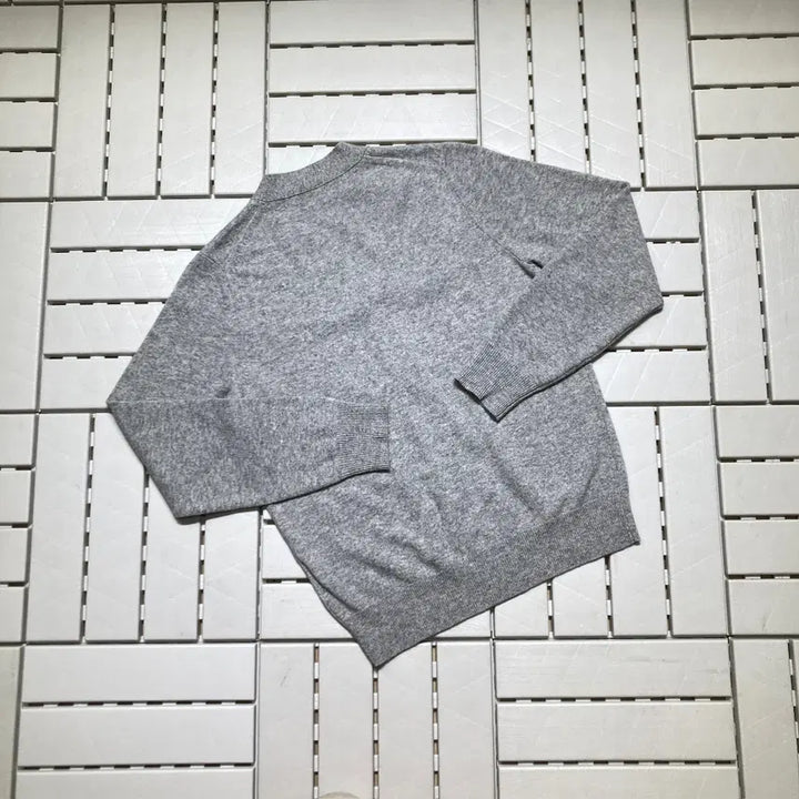 [BUNJANG] Comme des Garcons White Patch V-neck Cardigan / [M]꼼데가르송 브이넥 가디건 화이트패치 0441