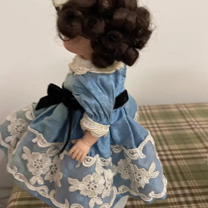 [BUNJANG] Madame Alexander Keepsake Doll (Worn Outfit) / 마담알렉산더 킵쉐이크 인형 (의상세월감)