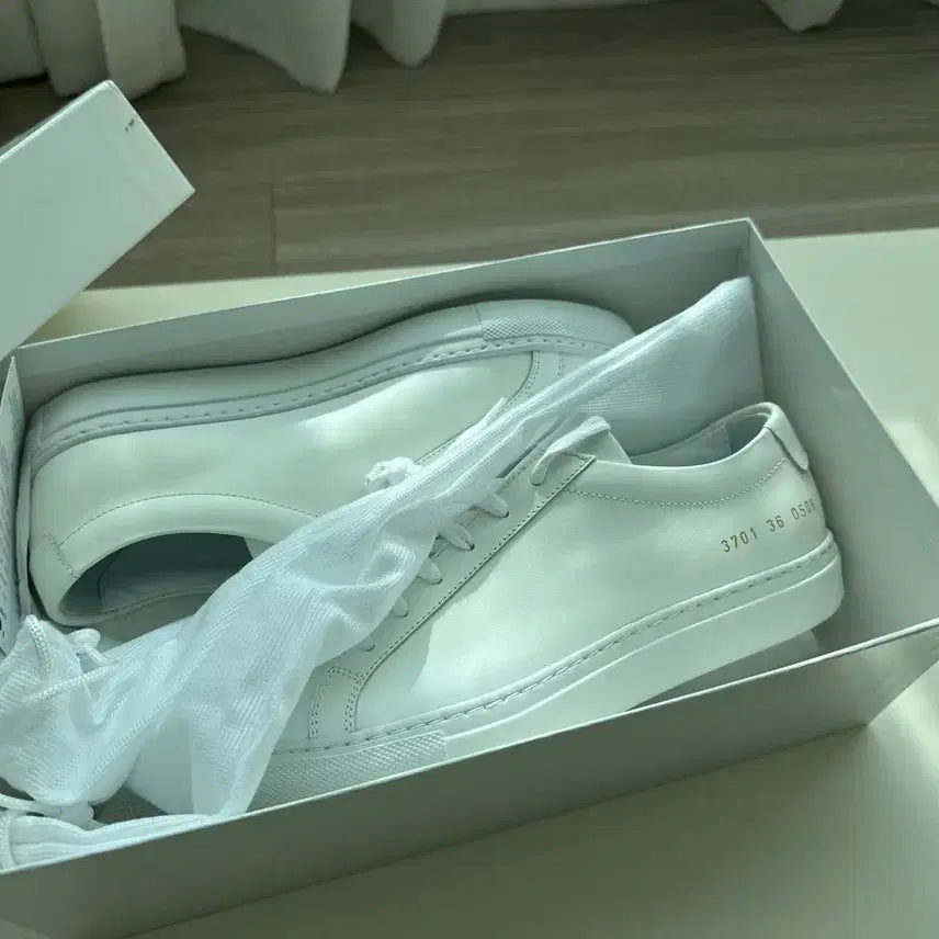 [BUNJANG] Common Projects Achilles Low White Sneakers / 커먼프로젝트 오리지날 아킬레스 로우 화이트 36W