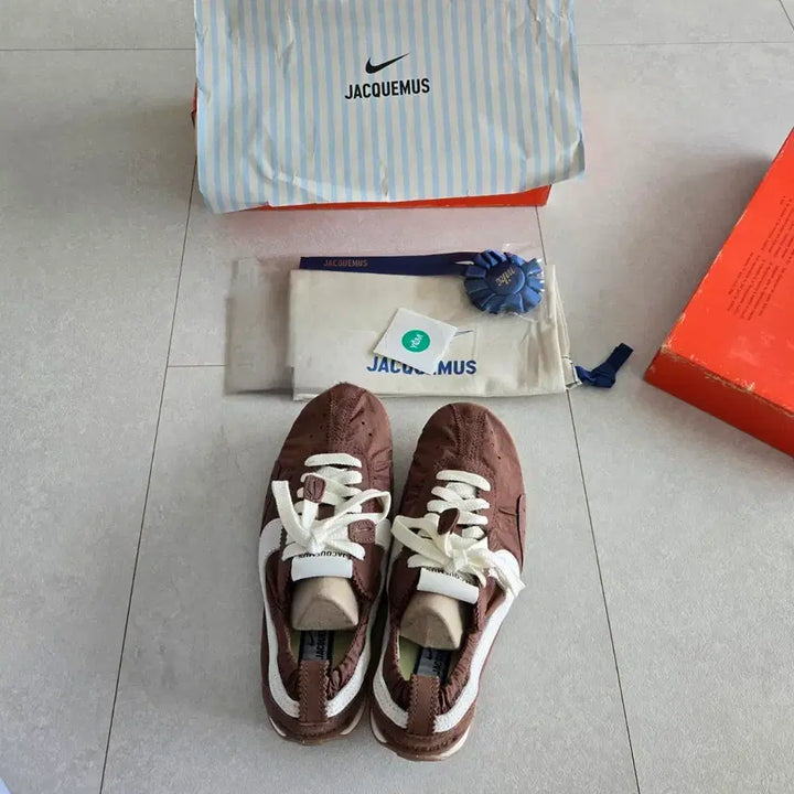 [SOLD OUT] 자크뮈스나이키 문슈즈 브라운 230사이즈