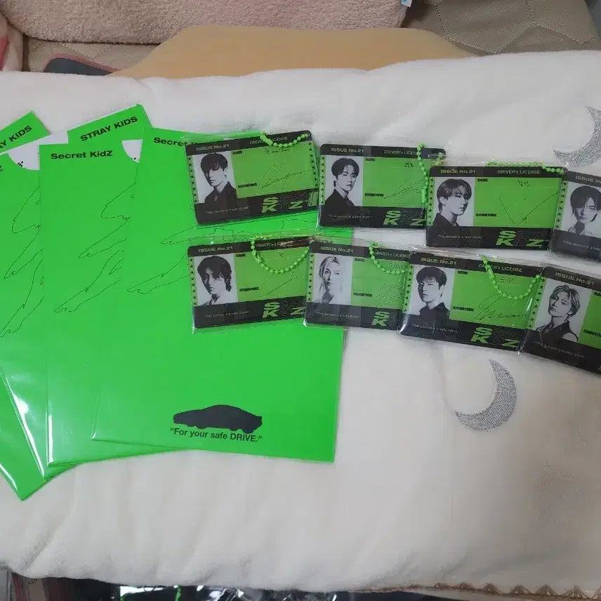 [BUNJANG] Stray Kids ISSUE NO.21 Bundle Set / 스트레이키즈 ISSUE NO.21 운*면*증 풀세트
