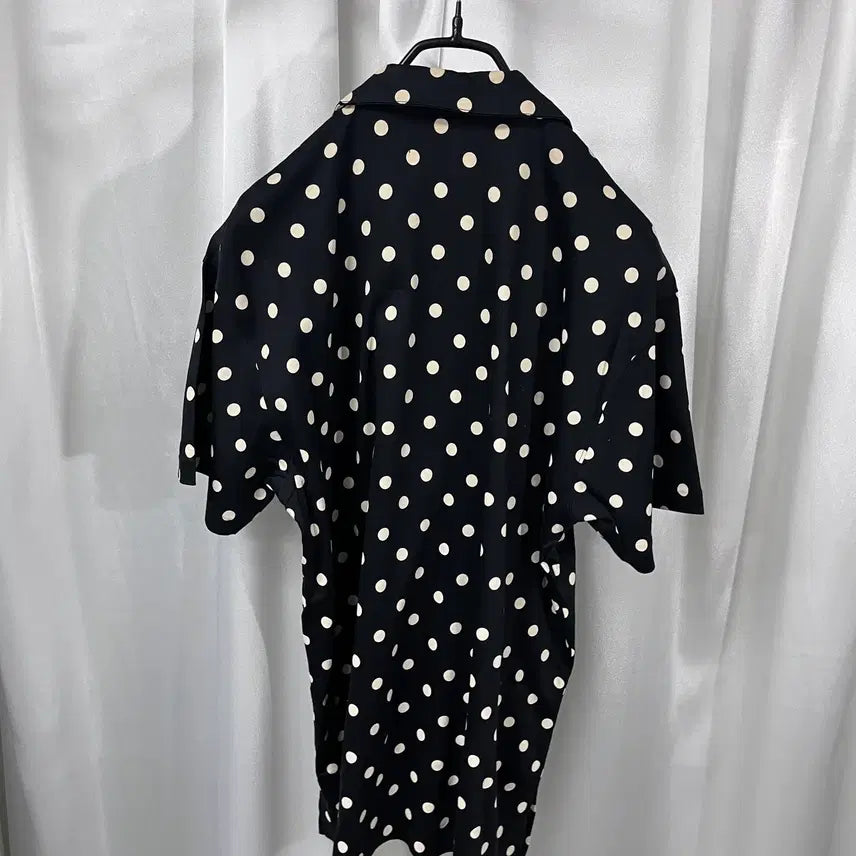 [BUNJANG] Ken Clezio Dart Pattern Shirt / Ken Clezio 다트 패턴 셔츠