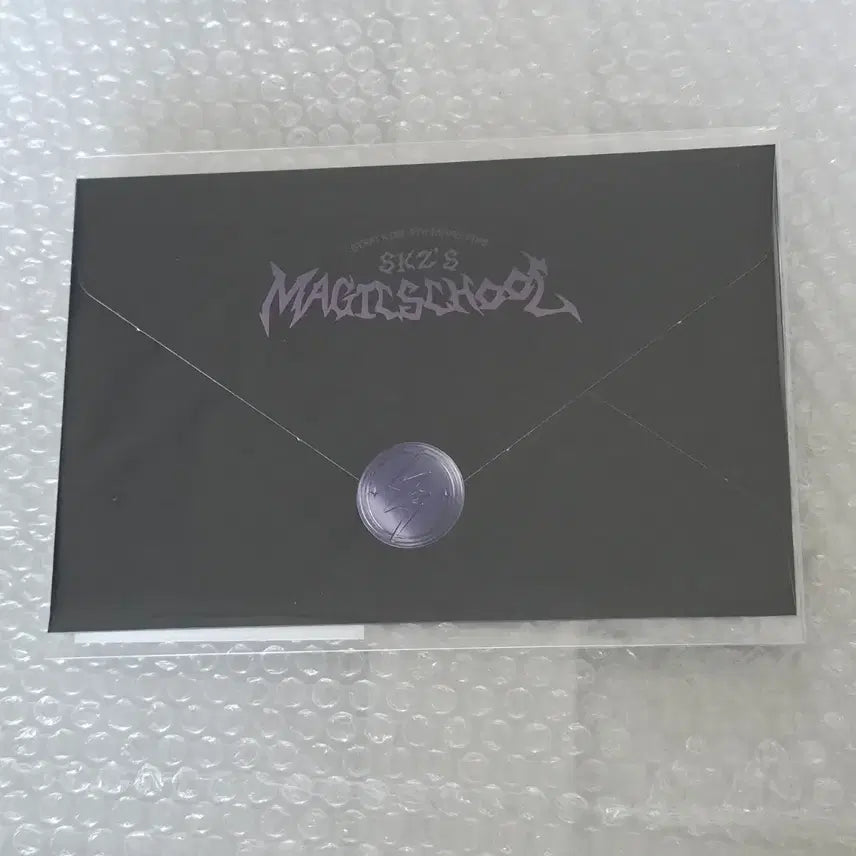 [SOLD OUT] 스트레이키즈 한지성 팬미팅 매직스쿨 입학통지서 세트(미개봉)