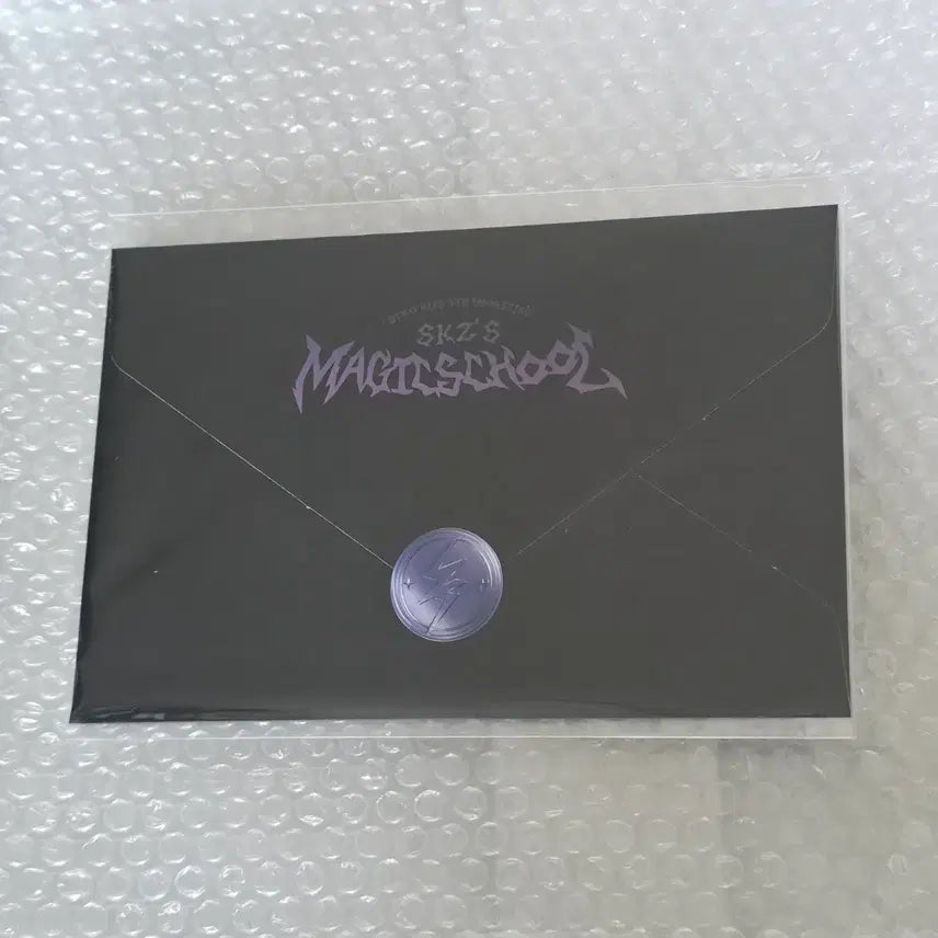[SOLD OUT] 스트레이키즈 필릭스 팬미팅 매직스쿨 입학통지서 세트(미개봉)