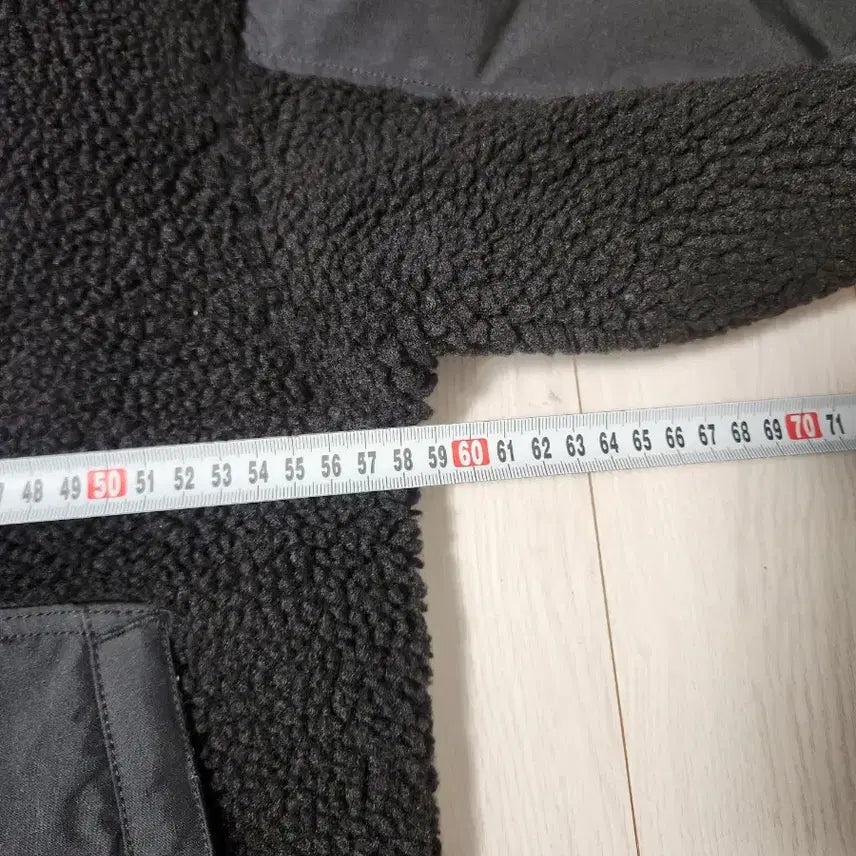 [BUNJANG] 새상품급) 아디다스 PRSVE BOS 쉐르파 재킷 HP1388 사이즈s지 / 새상품급) 아디다스 PRSVE BOS 쉐르파 재킷 HP1388 사이즈s지