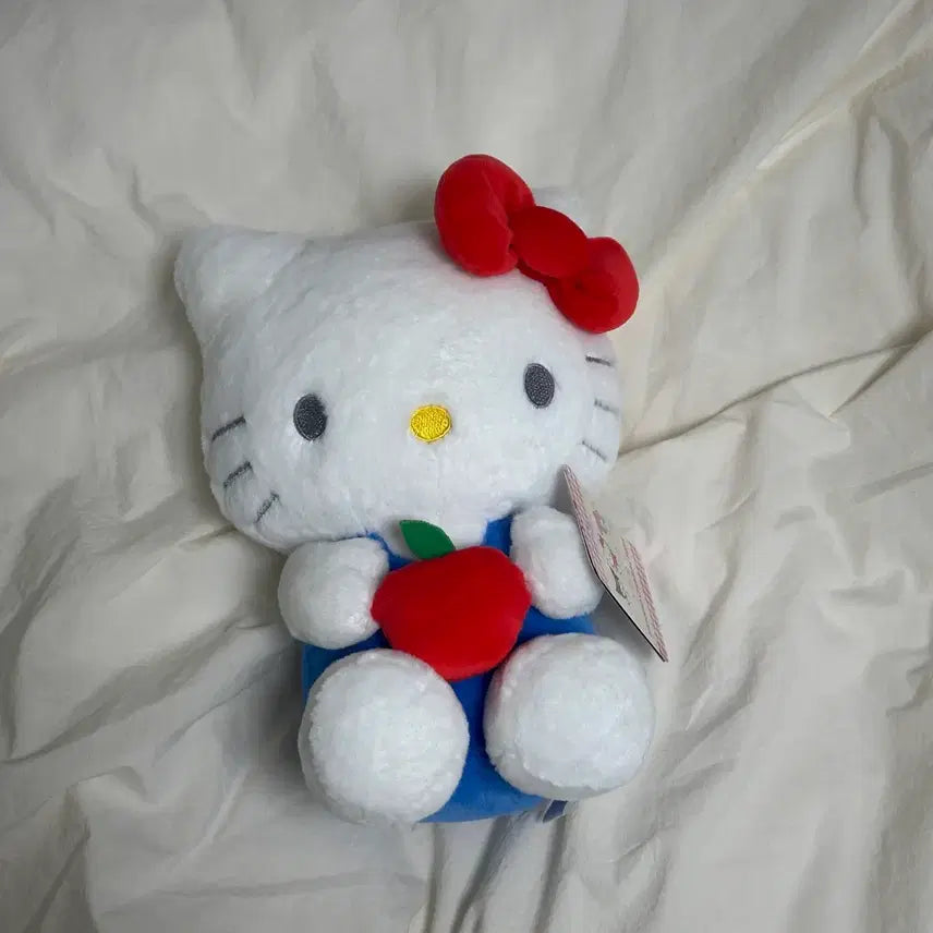 [BUNJANG] Hello Kitty Medium Plush Doll / 새상품) 헬로키티 중형 인형