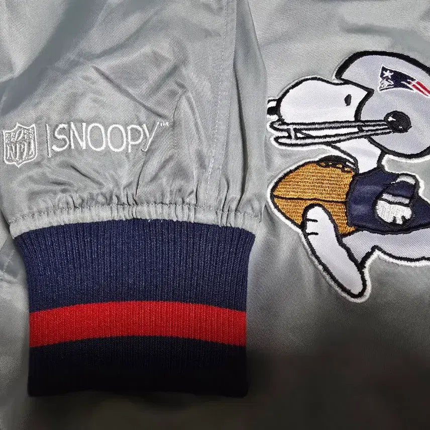 [BUNJANG] 뉴에라X스누피XNFL(2XL)스타디움 자켓 / 뉴에라X스누피XNFL(2XL)스타디움 자켓