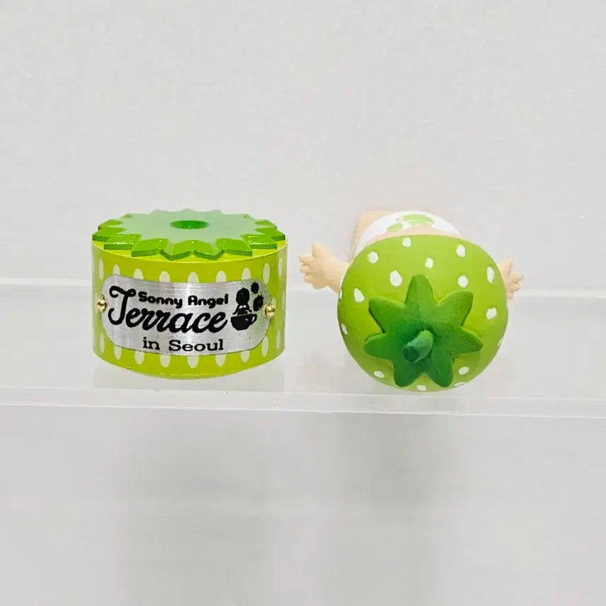 [BUNJANG] Custom Sony Angel Terrace Green Strawberry Figurine Set / 커스텀 소니엔젤 테라스 덜익은 초록딸기 + 스텐드세트