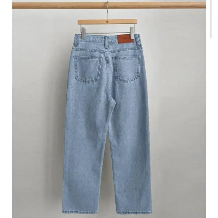 [BUNJANG] Ga Nae Sra Nuos Light Blue Denim Pants / 가내스라 누오스 연청 데님