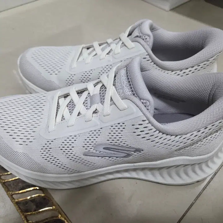 [BUNJANG] Skechers Go Walk Now Slip-Ins Men&