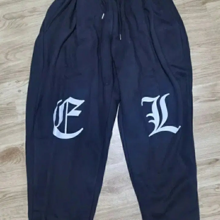 [SOLD OUT] 블랙 와이드핏 2장 아디다스 2장 일괄