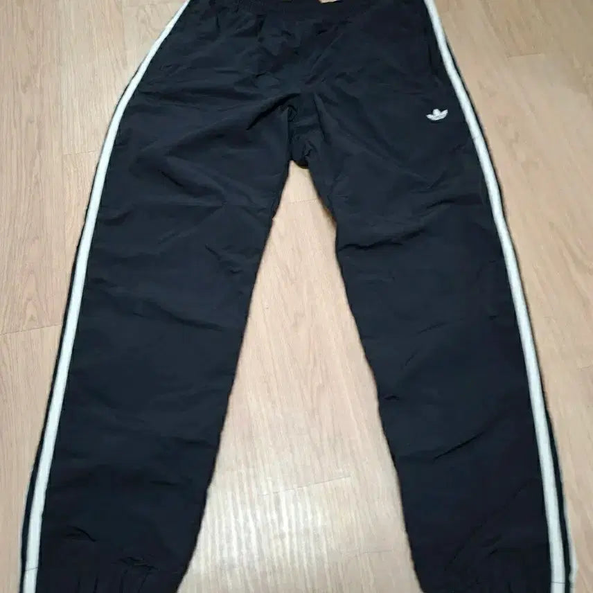 [SOLD OUT] 블랙 와이드핏 2장 아디다스 2장 일괄