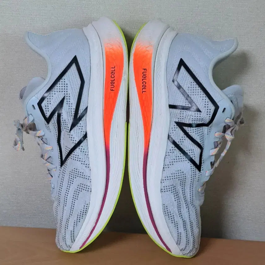 [SOLD OUT] 뉴발란스 265 퓨어셀 슈퍼컴프V2