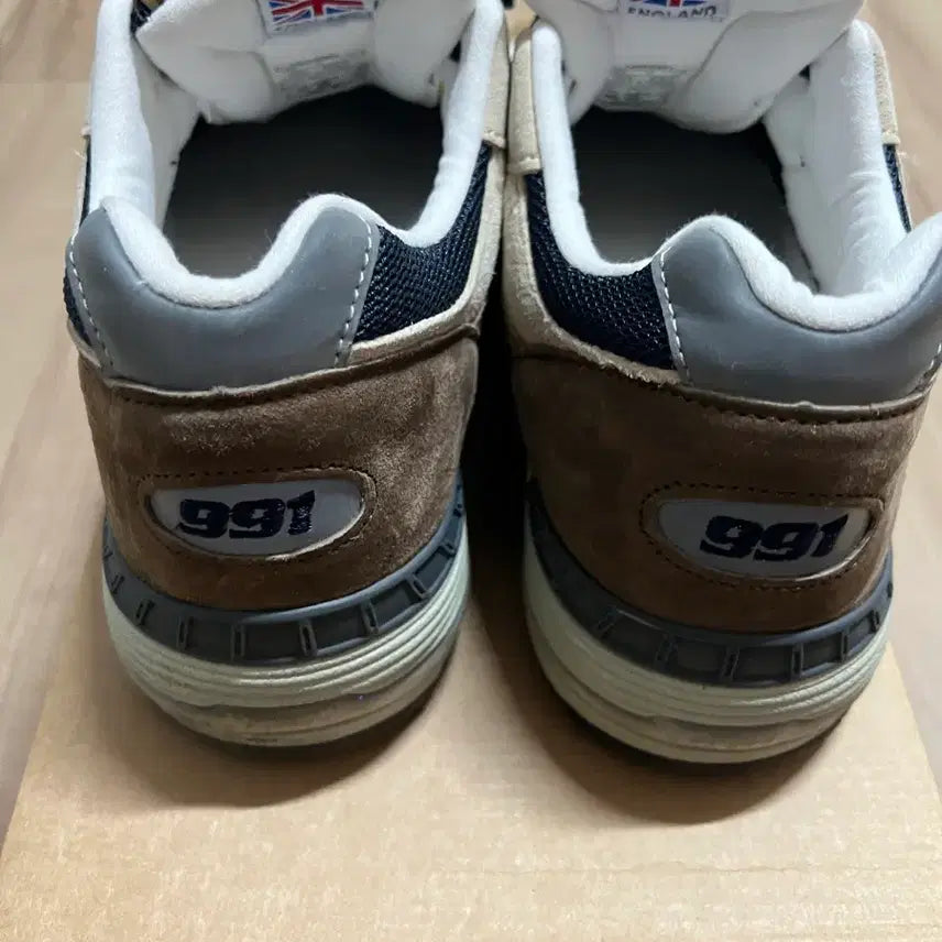[BUNJANG] New Balance 991 Made in UK - Cappuccino Sneakers / 뉴발란스 991 메이드 인 UK 카푸치노 / 280