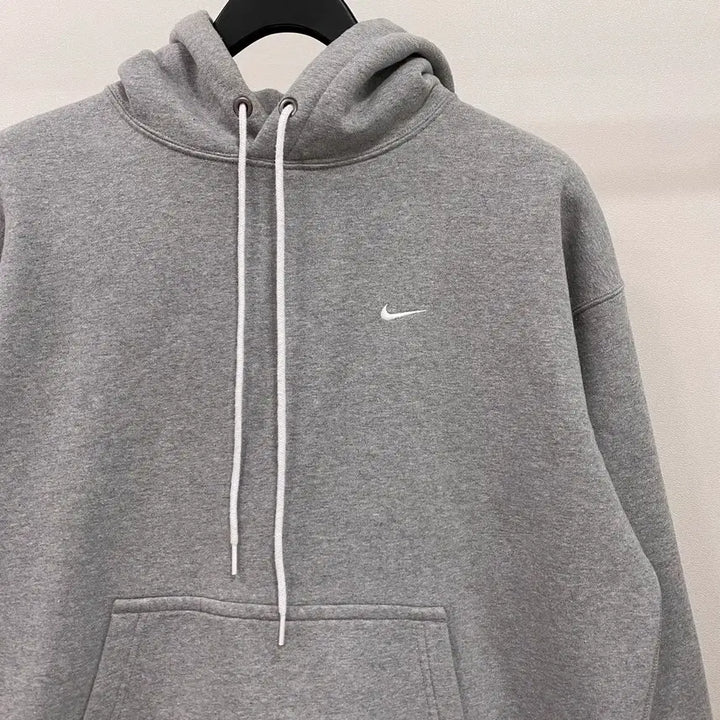 [SOLD OUT] <XL> 나이키 신형 솔로 스우시 플리스 풀오버 후디