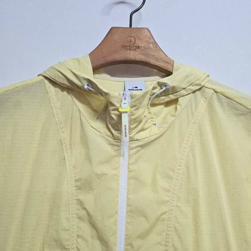 [BUNJANG] Eider Yellow Hooded Windbreaker Jacket / 아이더 옐로우 바람막이 후드 자켓