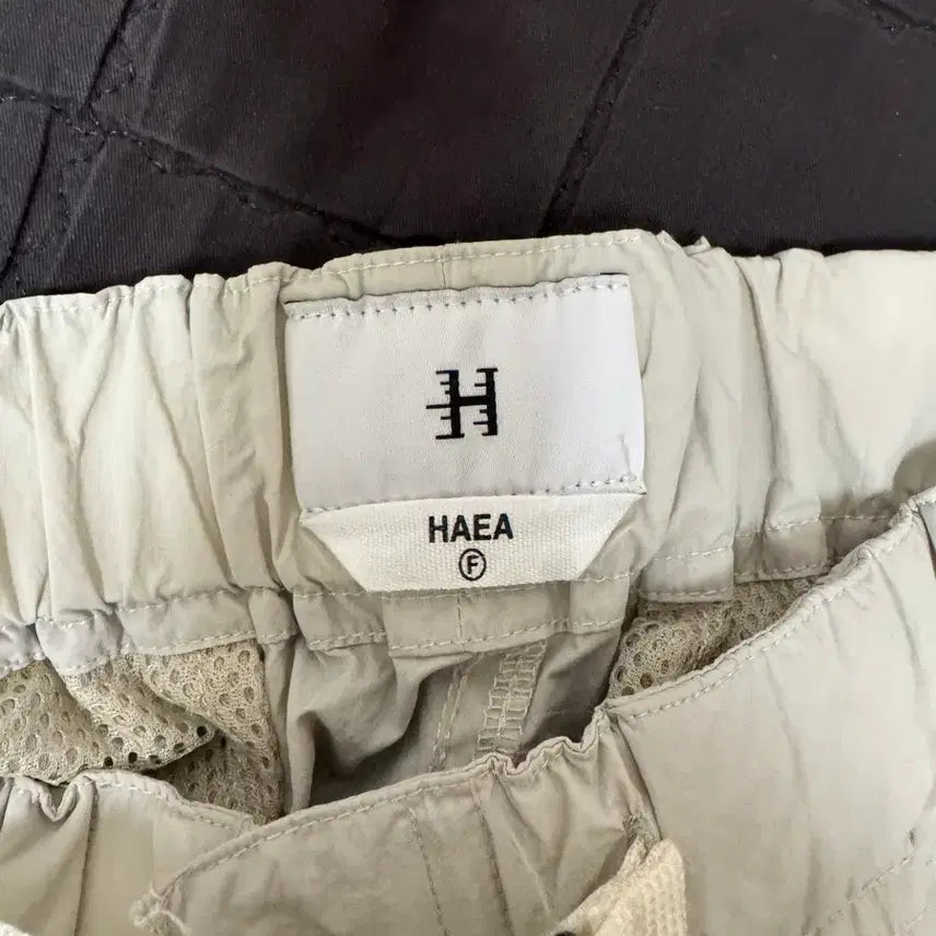[BUNJANG] Haea Cargo Nylon Pants Cream / haea 카고 나일론 팬츠 크림