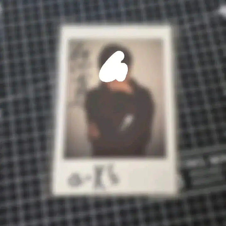 [BUNJANG] ENHYPEN Yuma Avex Signed Polaroid / 앤팀 유마 에이벡스 싸인폴라로이드