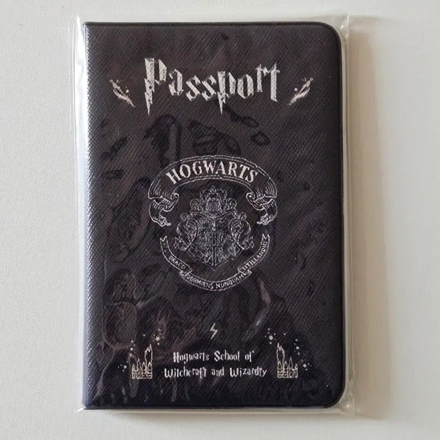 [BUNJANG] Harry Potter Hogwarts Passport Case / !비공식! 해리포터 호그와트 여권 케이스