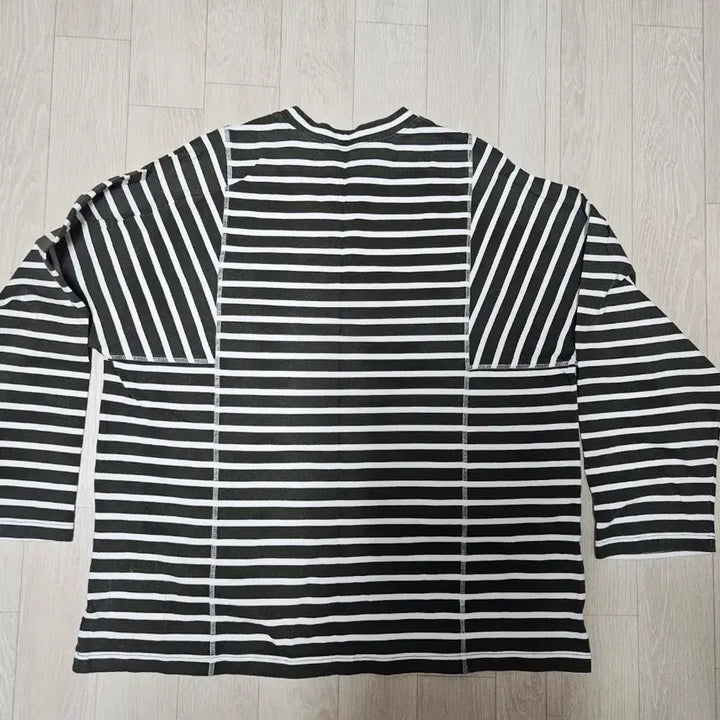 [SOLD OUT] 유스 올리브 티셔츠 L