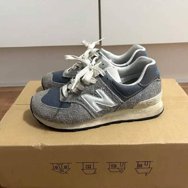 [BUNJANG] New Balance 574 Heritage Gray Sneakers (Size 230) / 뉴발란스 574 헤리티지 그레이 스니커즈 230
