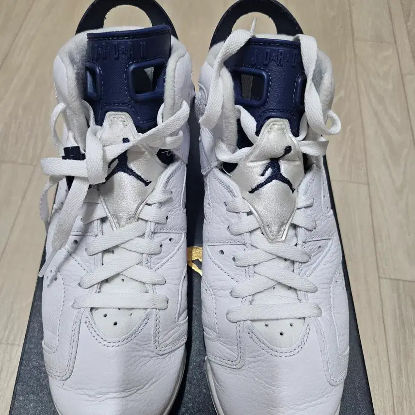[BUNJANG] Nike Jordan 6 GS Midnight Navy Sneakers / 조던6 gs 미드나잇네이비 240