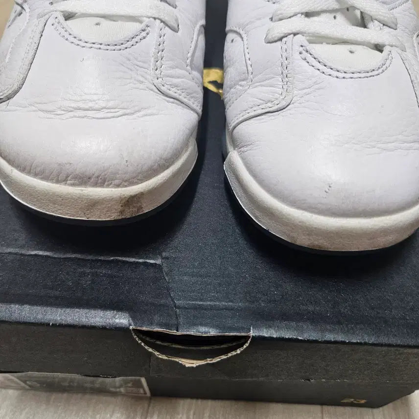 [BUNJANG] Nike Jordan 6 GS Midnight Navy Sneakers / 조던6 gs 미드나잇네이비 240