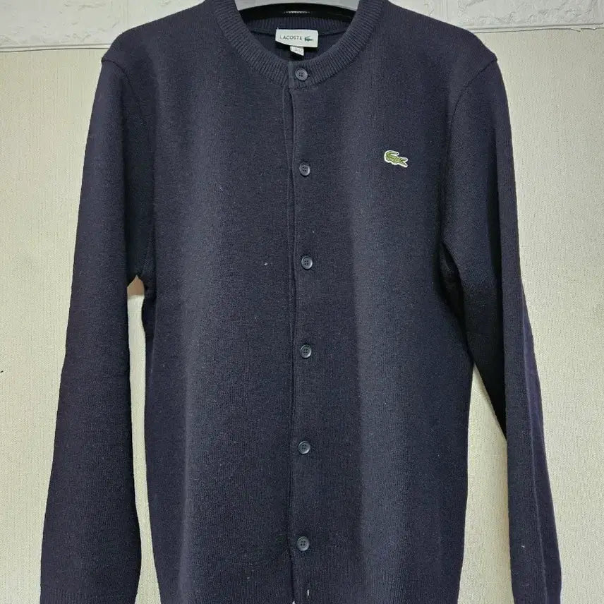 [BUNJANG] Lacoste Round Neck Cardigan Navy Size 100 / 라코스테 라운드 가디건 네이비 100사이즈 판매합니다.