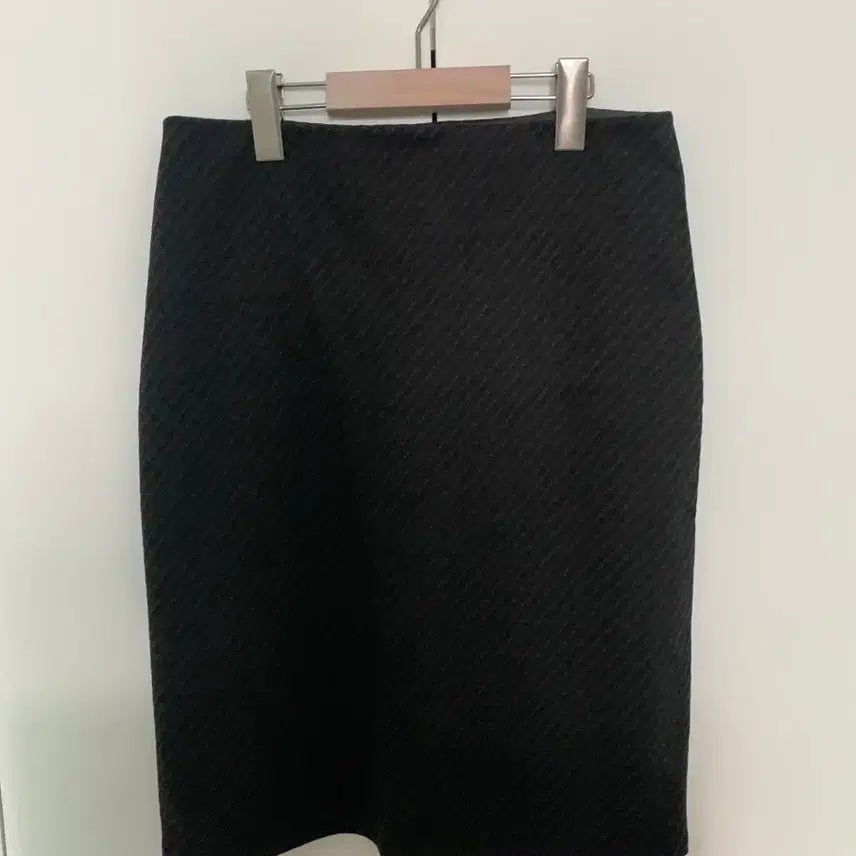 [BUNJANG] NUA NOU Julie Midi Skirt / 누아누 줄리 미디 스커트
