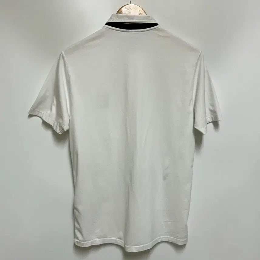 [SOLD OUT] [남자-90 (S)]스톤아일랜드 로고 패치 화이트 폴로셔츠