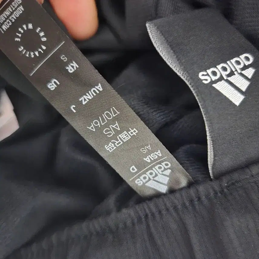[BUNJANG] Adidas Three Stripes Training Pants Black Unisex S / 아디다스 삼선 트레이닝 바지 블랙 s 남녀공용