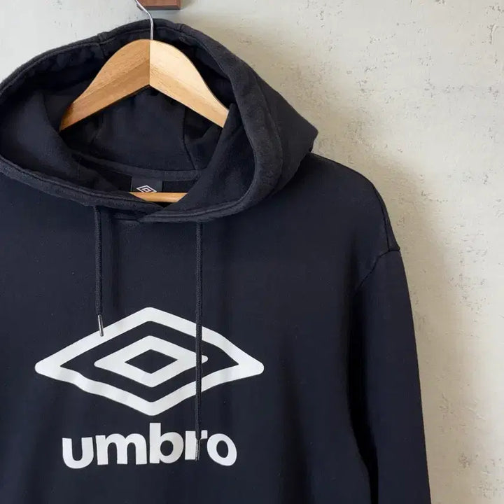 [BUNJANG] Umbro Big Logo Layered Hoodie Black / [M] 엄브로 빅로고 레이어드 후드티 블랙