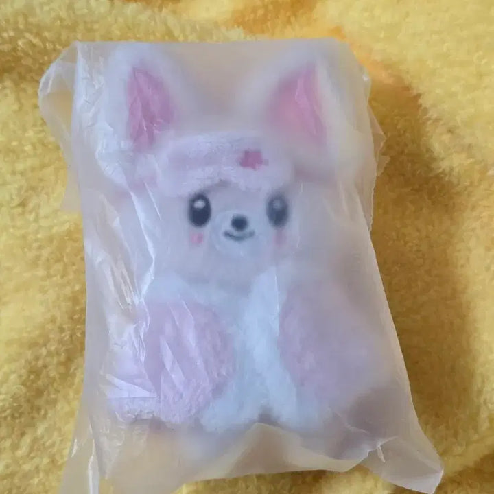 [BUNJANG] Stray Kids FoxyNy 10cm Plush / 스키주 플러시 10cm 폭시니