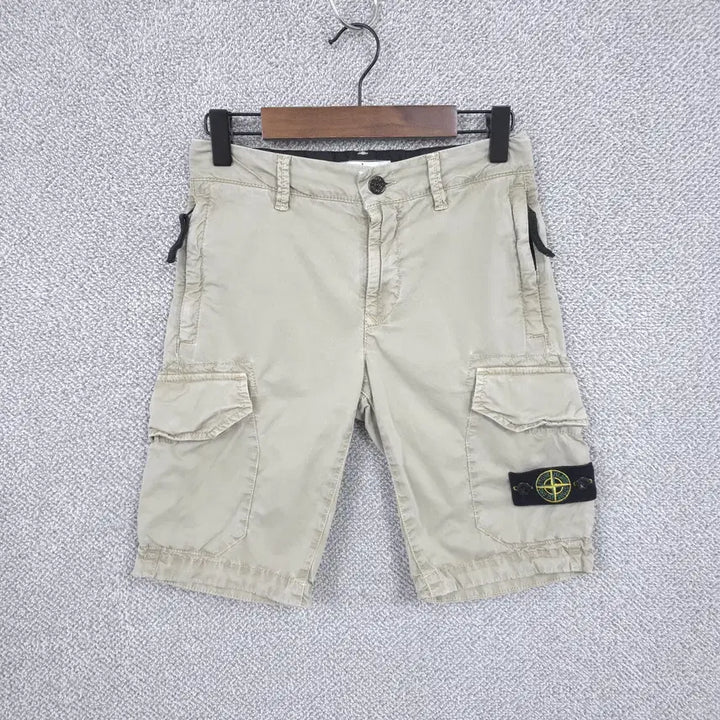 [BUNJANG] Stone Island Genuine Kids Patch Pigment Cotton Spandex Shorts (120-130cm) / 스톤아일랜드 정품 키즈 와펜 피그먼트 스판 반바지 120-130/8-10